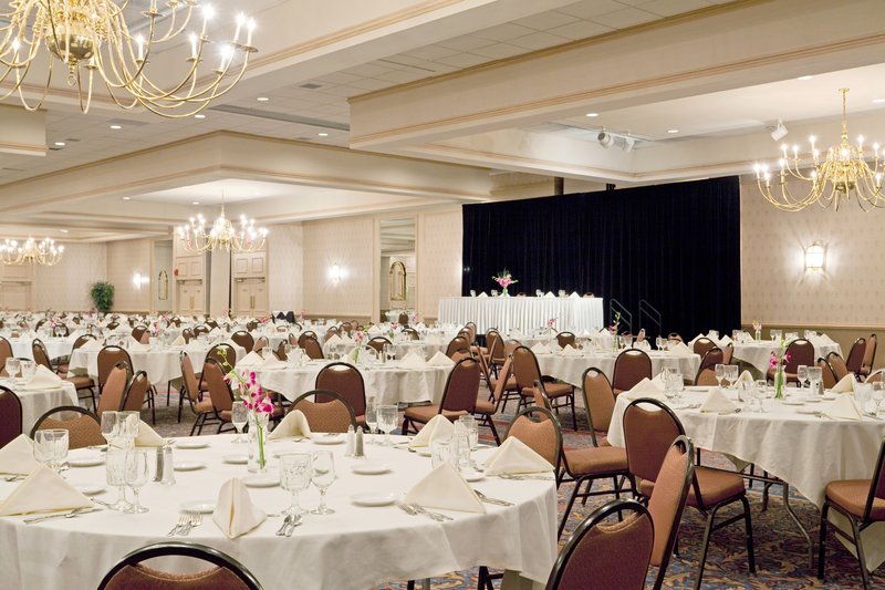 Holiday Inn Portland-By The Bay - Portland, ME