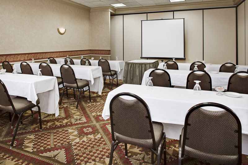 Holiday Inn - Coralville, IA