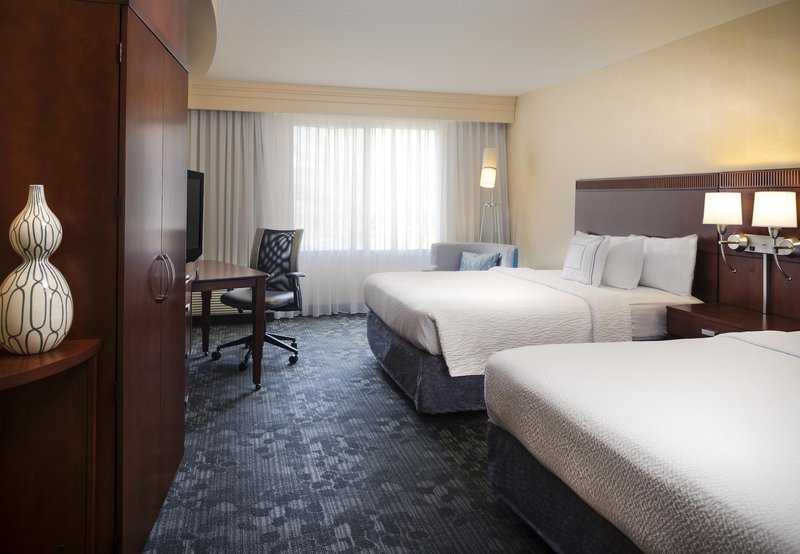 Courtyard By Marriott Kansas City Shawnee - Shawnee, KS