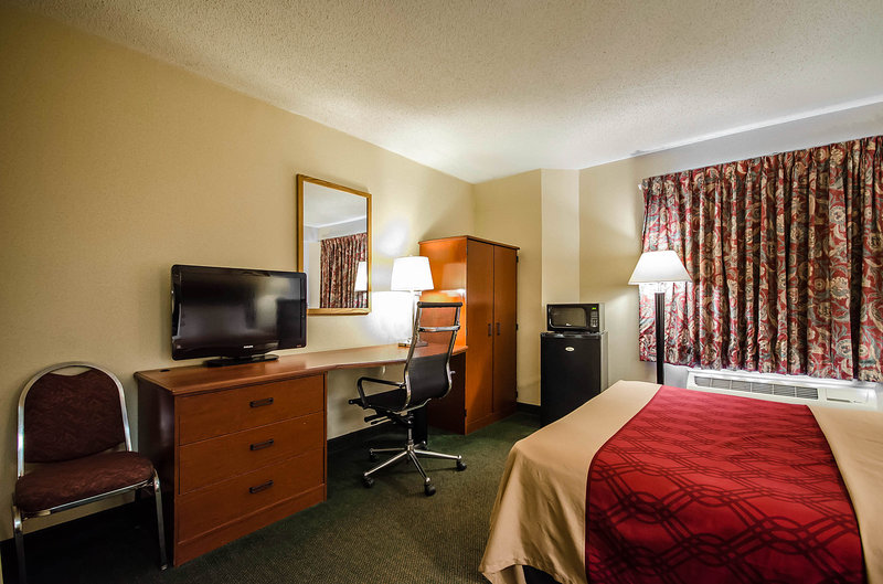 Sleep Inn - Jasper, IN