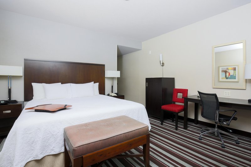 Hampton Inn & Suites San Diego/Poway - Poway, CA