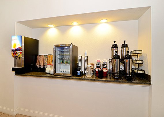 Best Western Bennettsville Inn - Bennettsville, SC