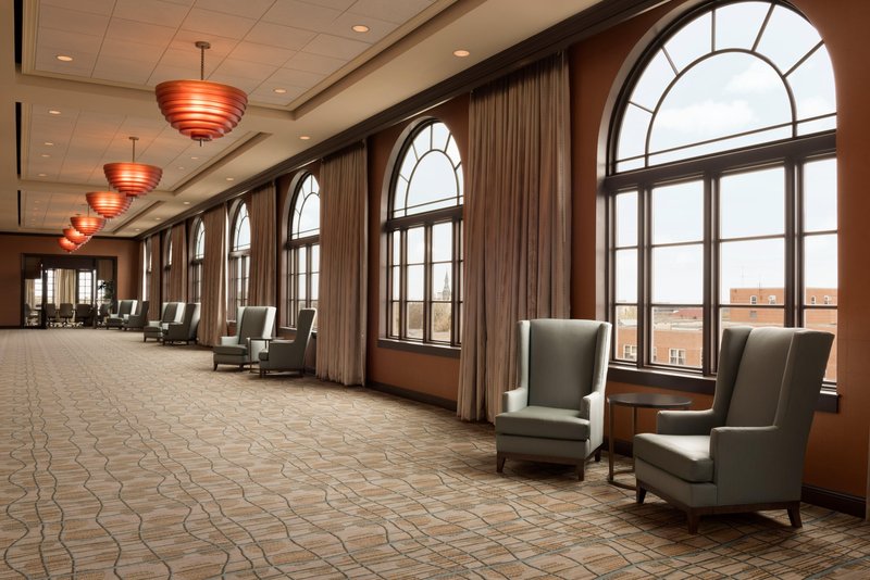 Hilton Orrington/Evanston Conference Center Hotel - Evanston, IL