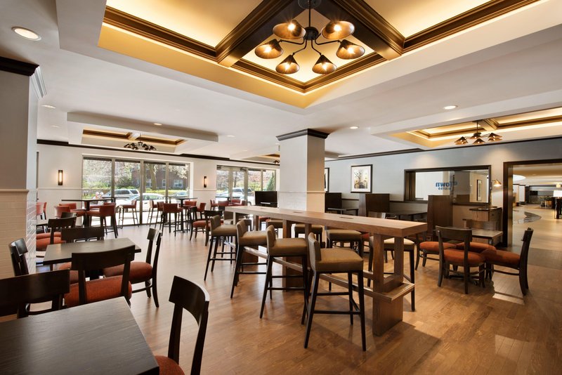 Hilton Orrington/Evanston Conference Center Hotel - Evanston, IL