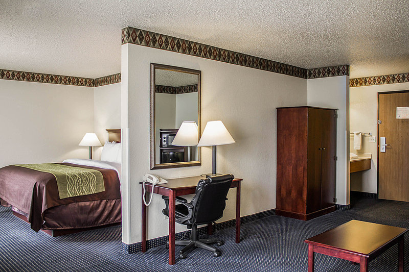 Comfort Inn - Delaware, OH