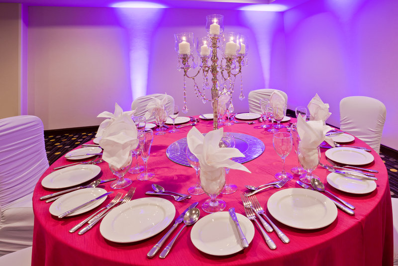Crowne Plaza BLOOMINGTON MSP AIRPORT / MOA - Minneapolis, MN
