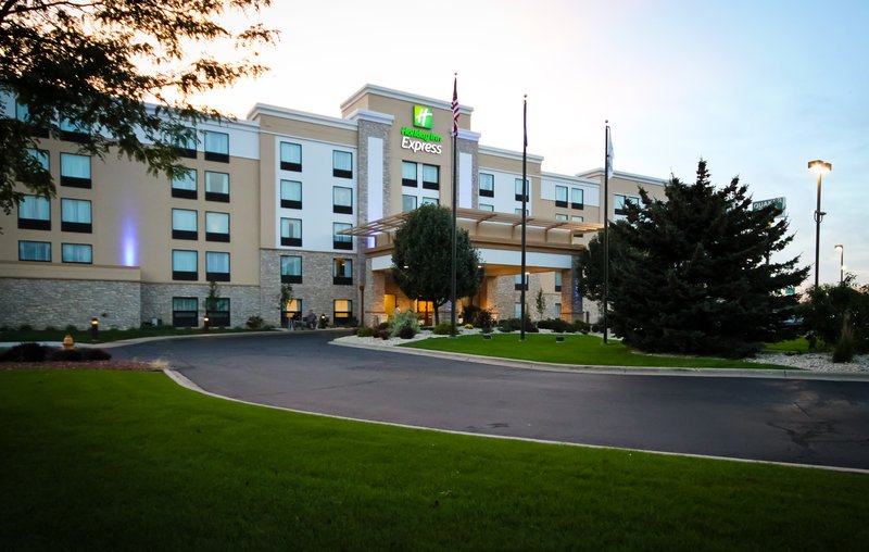 Holiday Inn Express Janesville-I-90 & US Hwy 14 - Janesville, WI