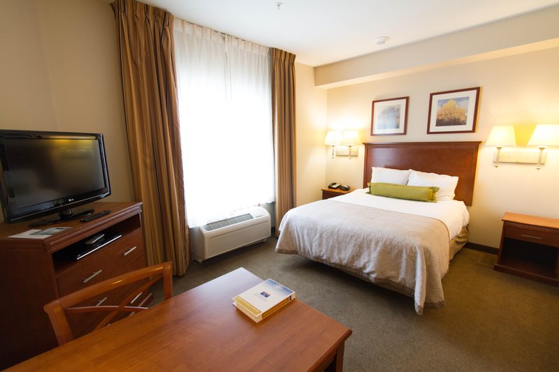 Candlewood Suites SANTA MARIA - Santa Maria, CA