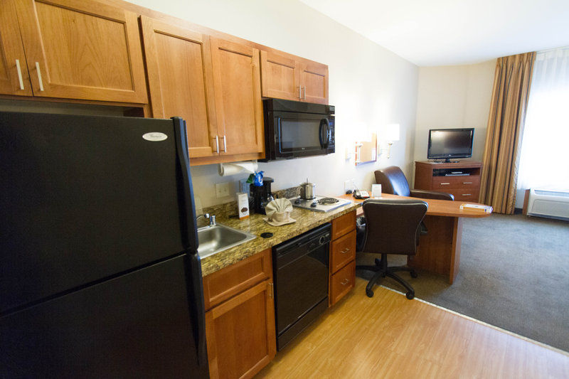 Candlewood Suites SANTA MARIA - Santa Maria, CA