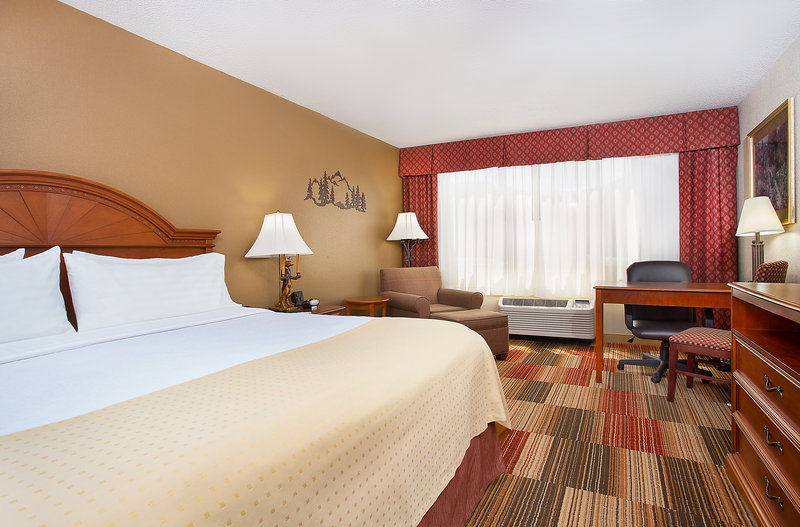 Holiday Inn ASHEVILLE-BILTMORE EAST - Asheville, NC