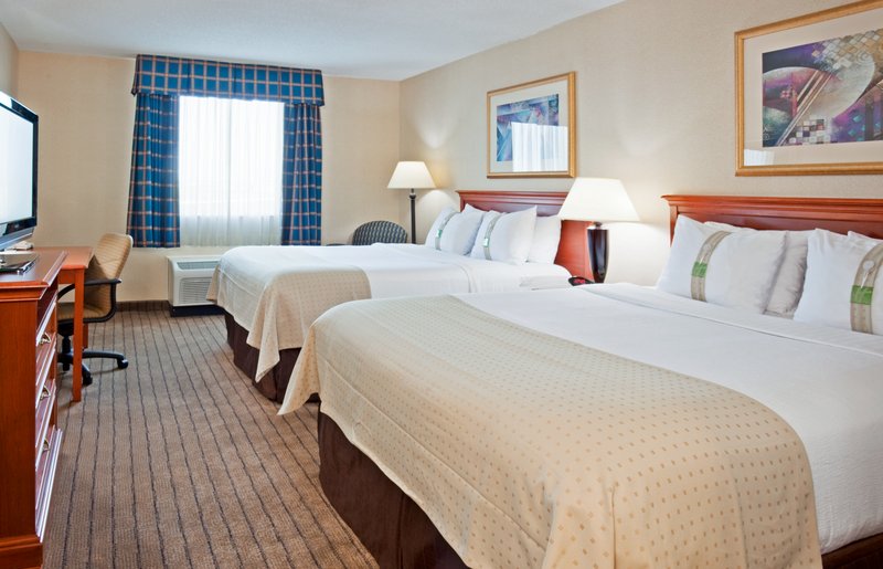 Holiday Inn - Alexandria, MN