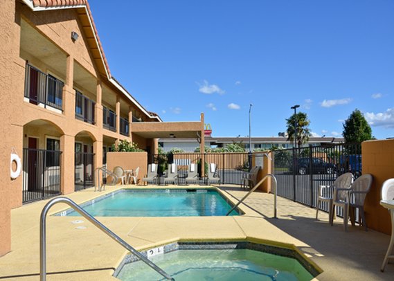 Quality Inn - Williams, CA