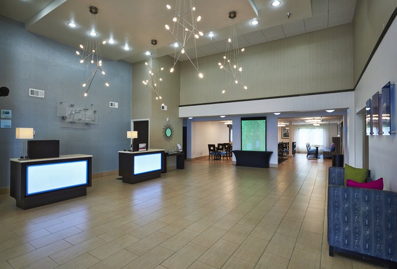 Holiday Inn Express - Pelham, AL