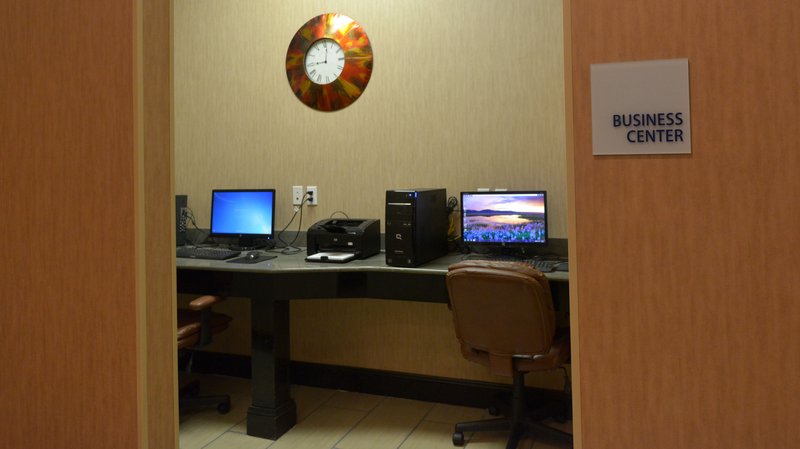Holiday Inn Express & Suites BATON ROUGE NORTH - Zachary, LA