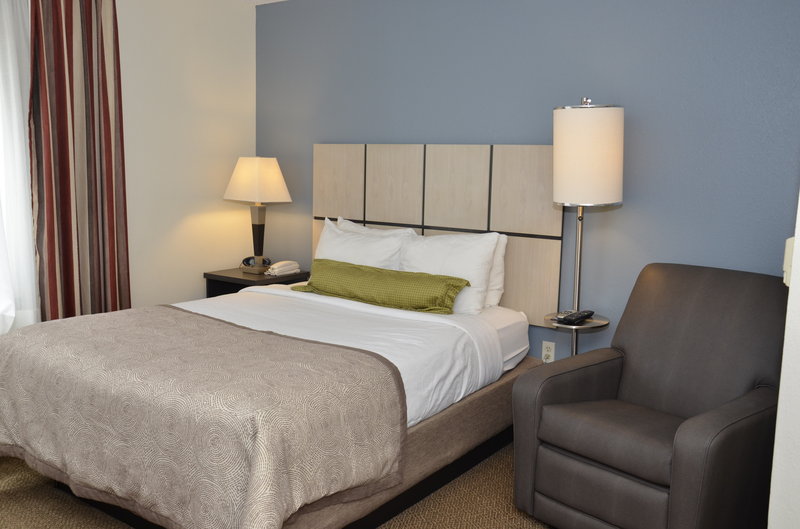 Candlewood Suites-Detroit-Wrrn - Sterling Heights, MI