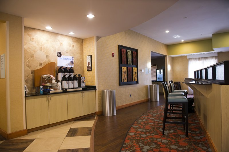 Holiday Inn Express & Suites ATLANTA EAST - LITHONIA - Dunwoody, GA