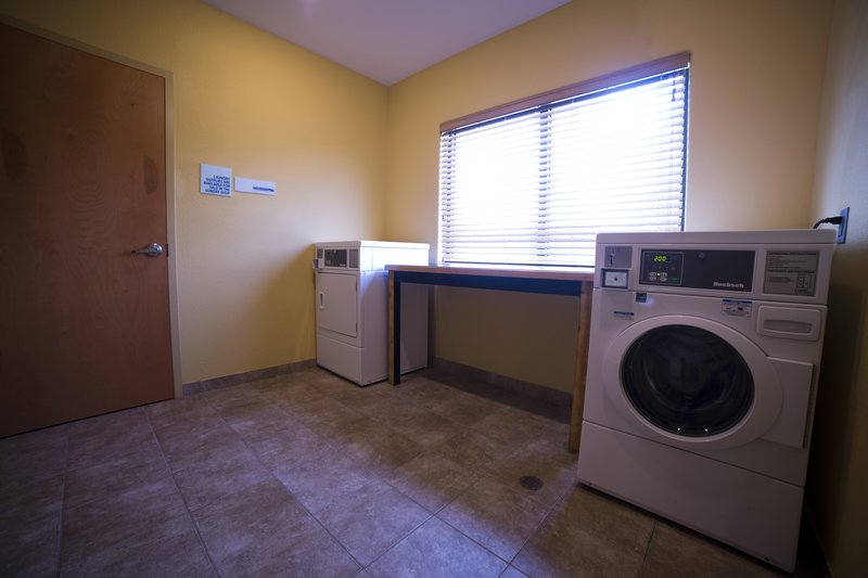Holiday Inn Express & Suites ATLANTA EAST - LITHONIA - Dunwoody, GA