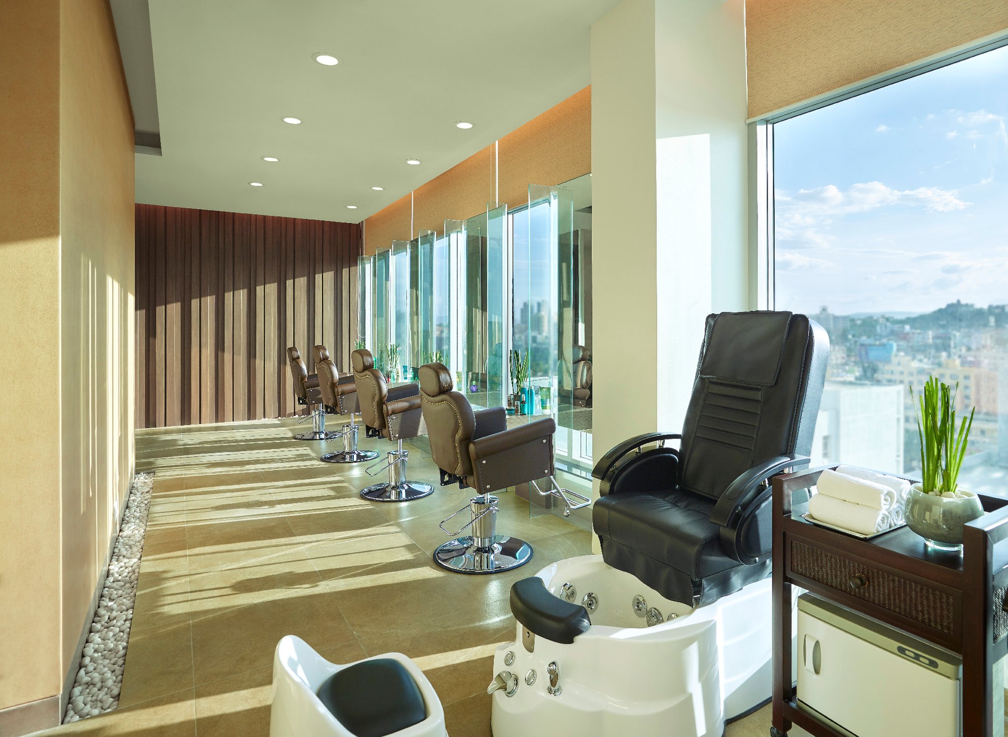 Vivanta Pune, Hinjawadi