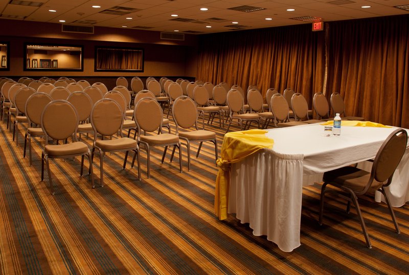Holiday Inn PITTSBURGH-MONROEVILLE - Monroeville, PA