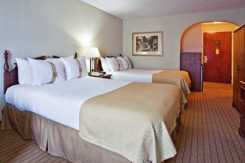 Holiday Inn Hotel & Suites Peachtree City - Peachtree City, GA