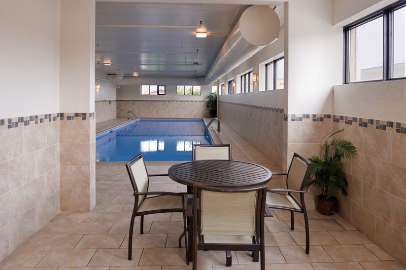 Holiday Inn Express CRESTWOOD - Midlothian, IL
