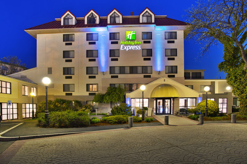 Holiday Inn Express BOSTON-WALTHAM - New Town, MA