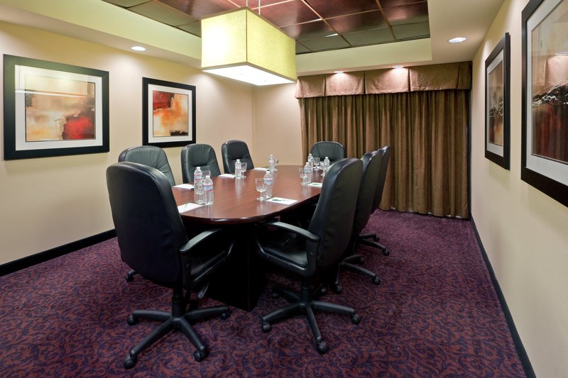Holiday Inn SOUTH PLAINFIELD-PISCATAWAY - South Plainfield, NJ