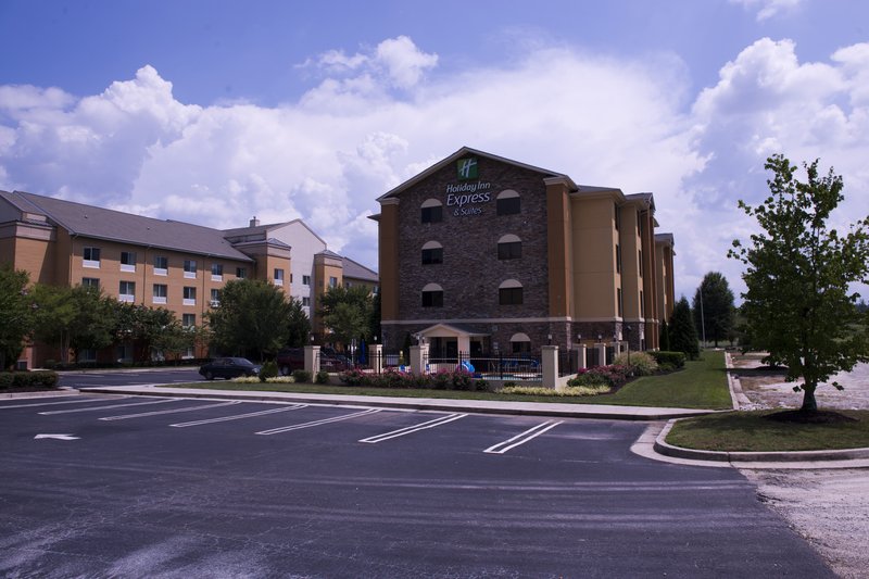 Holiday Inn Express & Suites ATLANTA EAST - LITHONIA - Dunwoody, GA