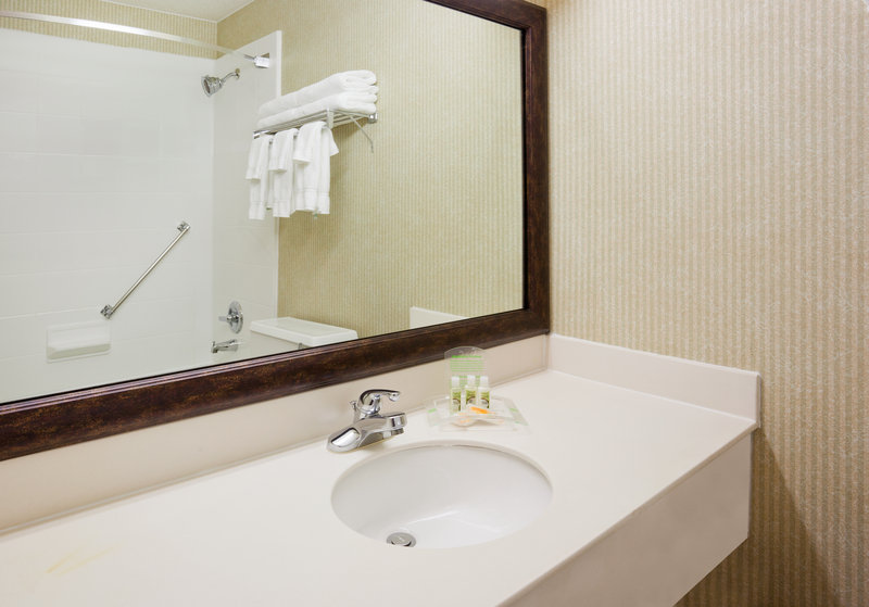 Holiday Inn - Marquette, MI
