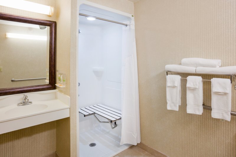Holiday Inn - Marquette, MI