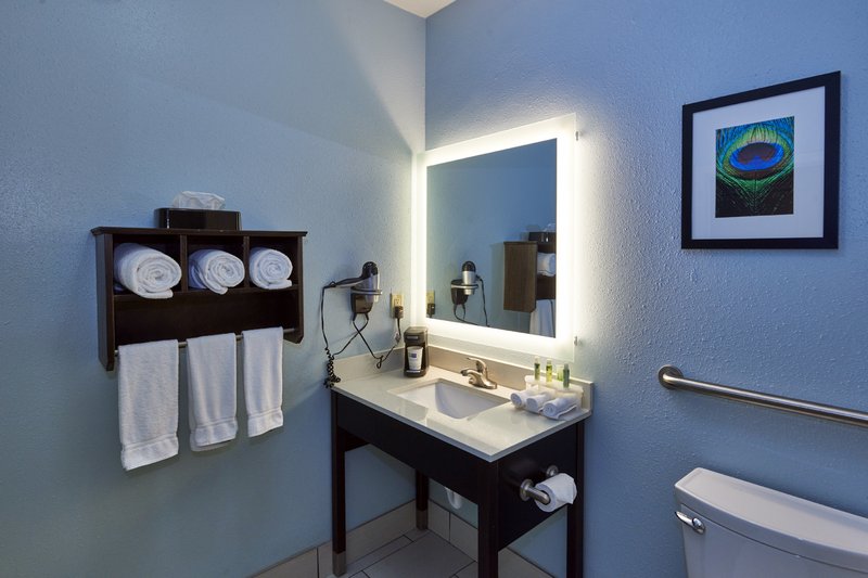 Holiday Inn Express - Pelham, AL