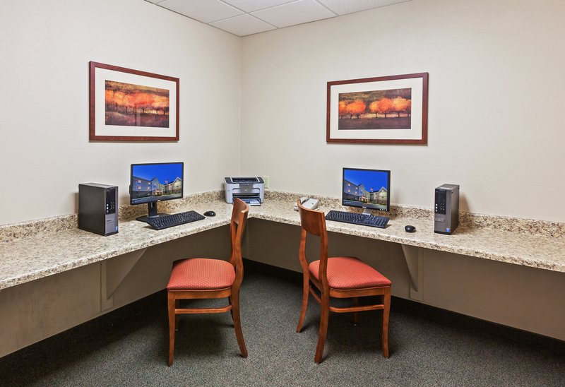 Candlewood Suites OWASSO - Owasso, OK