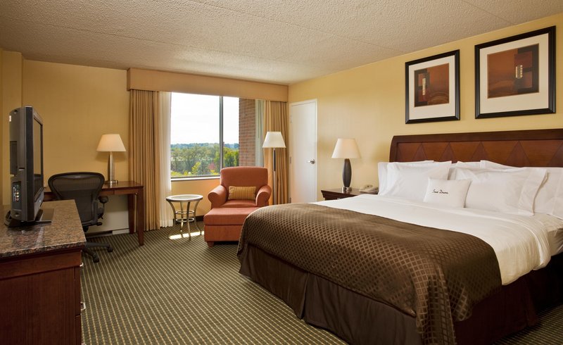 DoubleTree by Hilton Hotel Syracuse - East Syracuse, NY