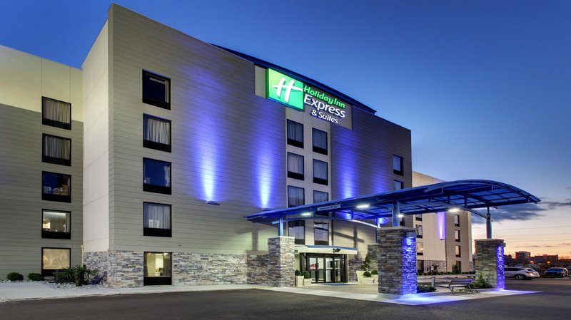 Holiday Inn Express Hotel & Suites Jackson Downtown-Coliseum - Jackson, MS