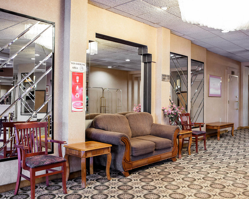 Econo Lodge - Somerset, NJ