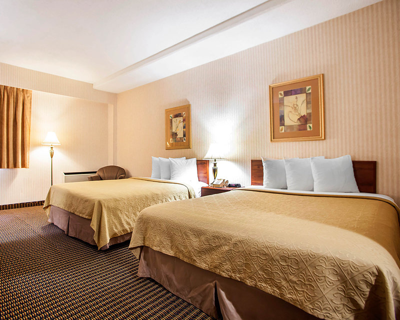 Econo Lodge - Somerset, NJ