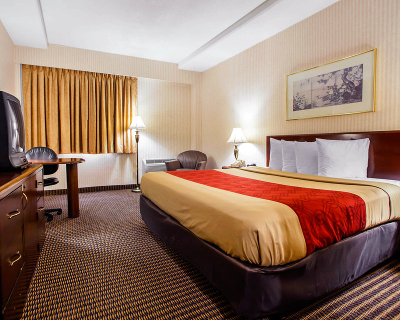 Econo Lodge - Somerset, NJ