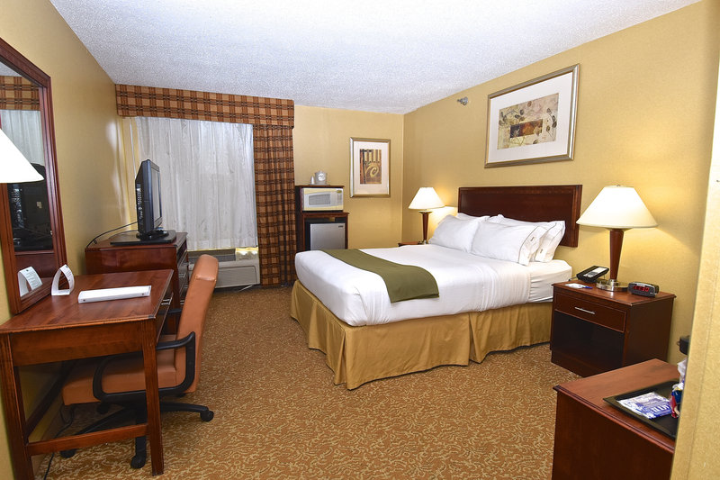 Holiday Inn Express Hotel & Suites Fenton - Fenton, MO