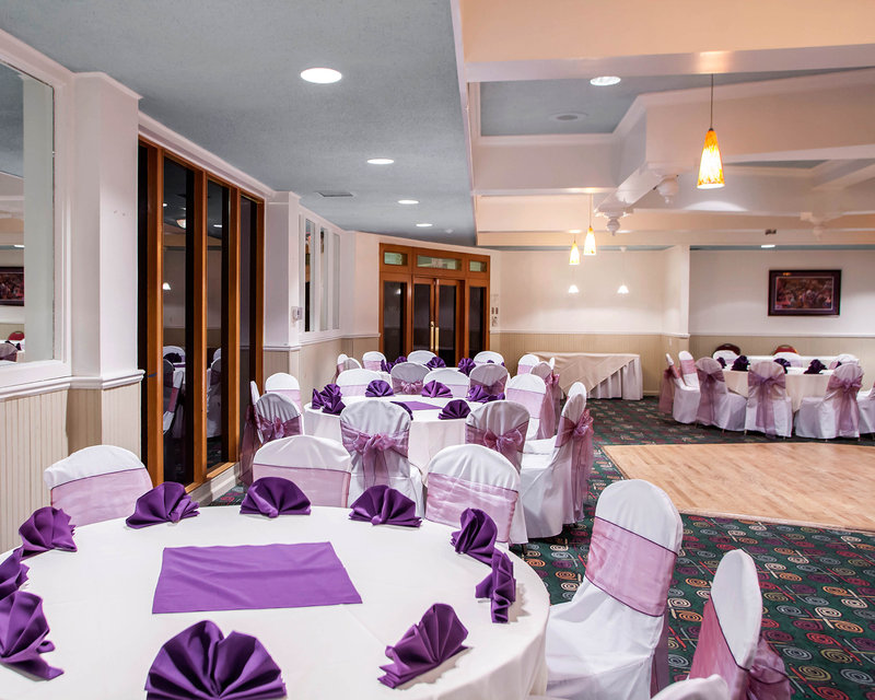 Econo Lodge - Somerset, NJ