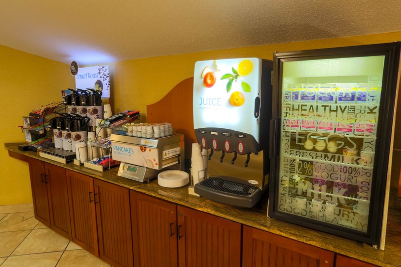 Holiday Inn Express - Bemidji, MN