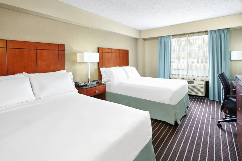 Holiday Inn Express-Hampton - Hampton, VA