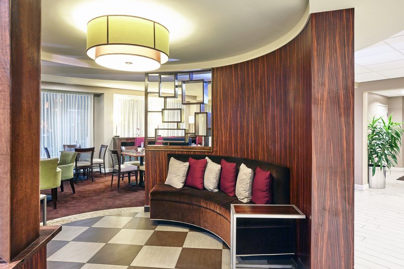 Holiday Inn Express-Hampton - Hampton, VA