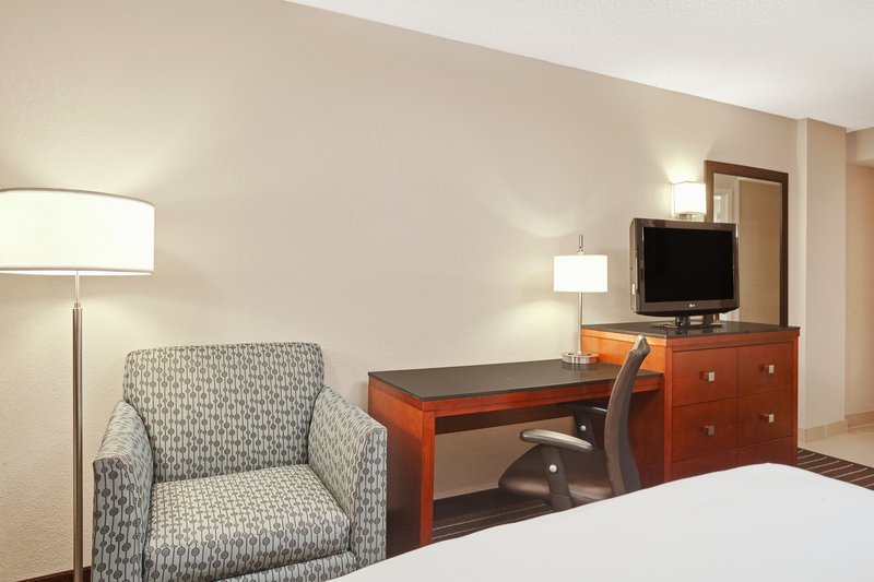 Holiday Inn Express-Hampton - Hampton, VA