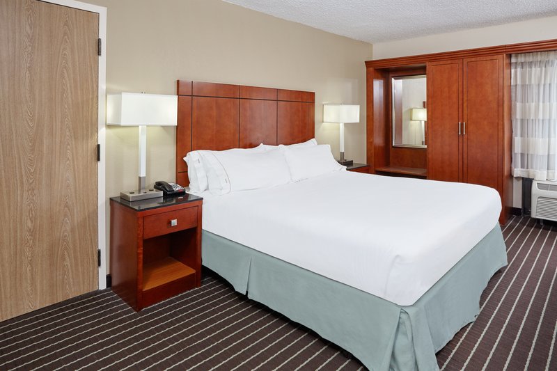 Holiday Inn Express-Hampton - Hampton, VA