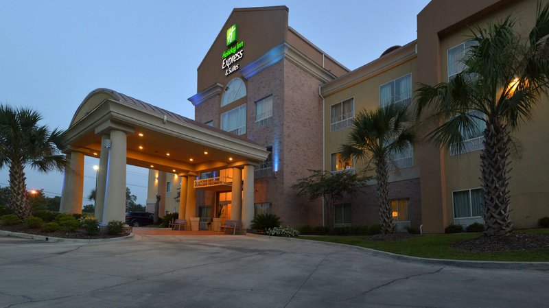 Holiday Inn Express & Suites BATON ROUGE NORTH - Zachary, LA