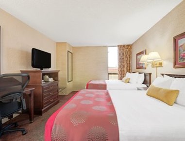 Best Western Plus Austin Central - Austin, TX