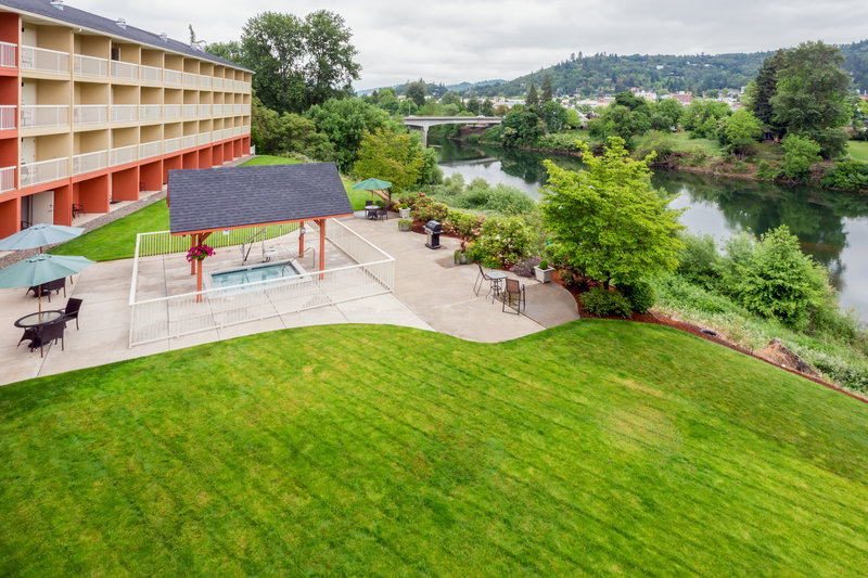 Holiday Inn Express ROSEBURG - Roseburg, OR