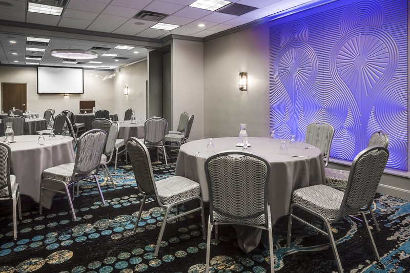 Holiday Inn - Coralville, IA