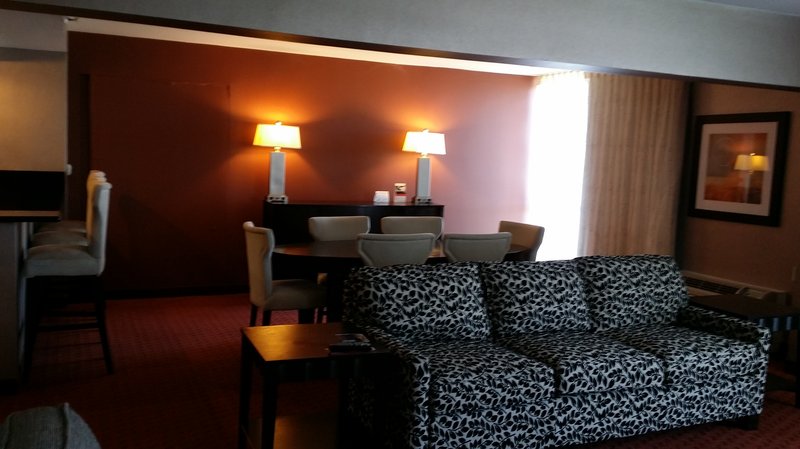 Crowne Plaza SACRAMENTO NORTHEAST - Rio Linda, CA