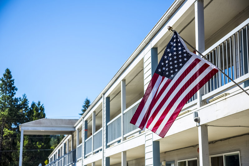 Quality Inn - Cottage Grove, OR